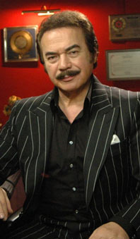 Orhan Gencebay'�n y�re�i dayanmad�!